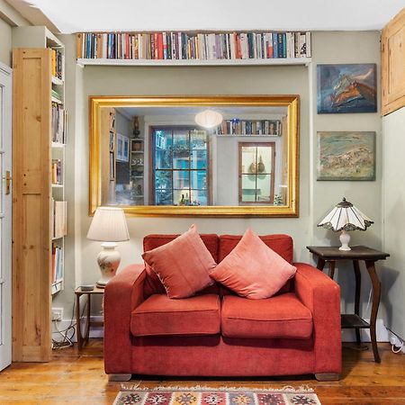 Parea Living - Cosy 1-Bed Artistic Flat At Newington Green Londen Buitenkant foto