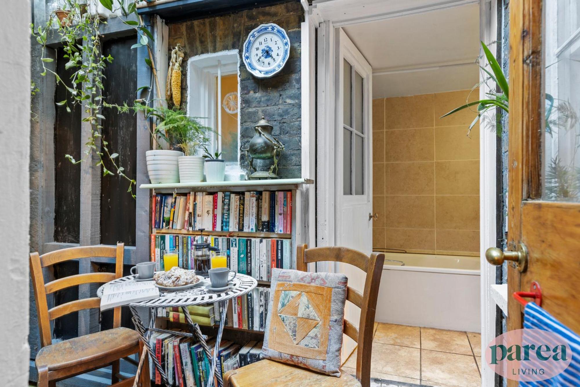 Parea Living - Cosy 1-Bed Artistic Flat At Newington Green Londen Buitenkant foto